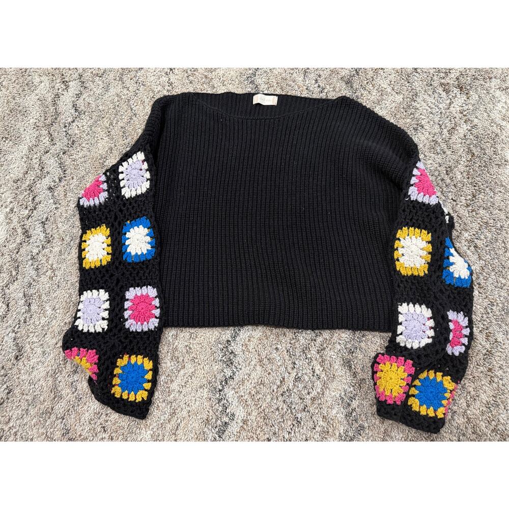 ALTERED STATE SIZE SMALL KNIT & crochet crop sweater